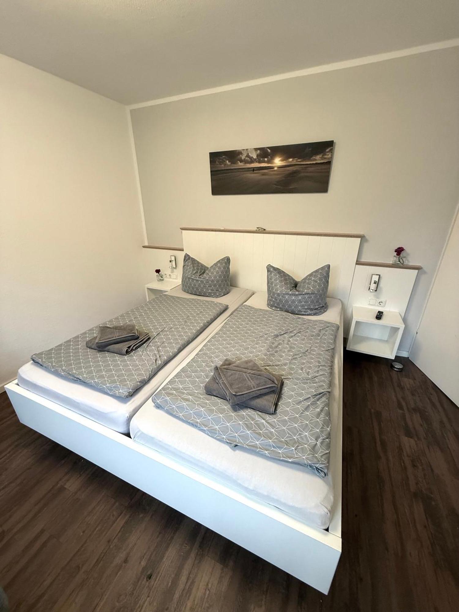 Hotel Garni Seeluft Buesum Esterno foto