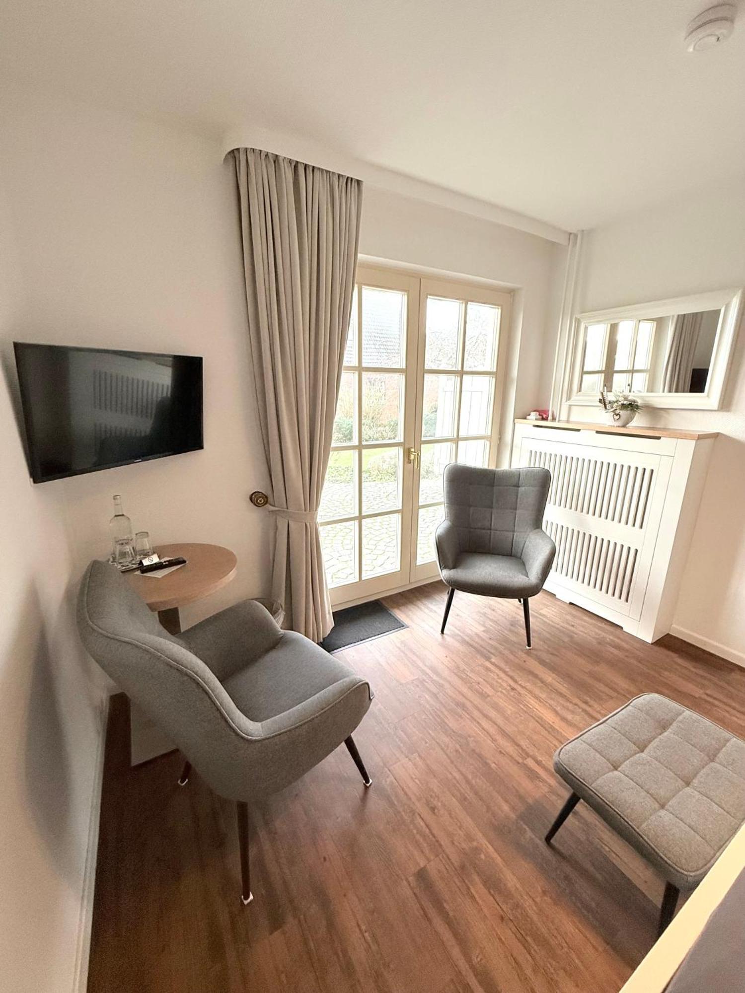 Hotel Garni Seeluft Buesum Esterno foto